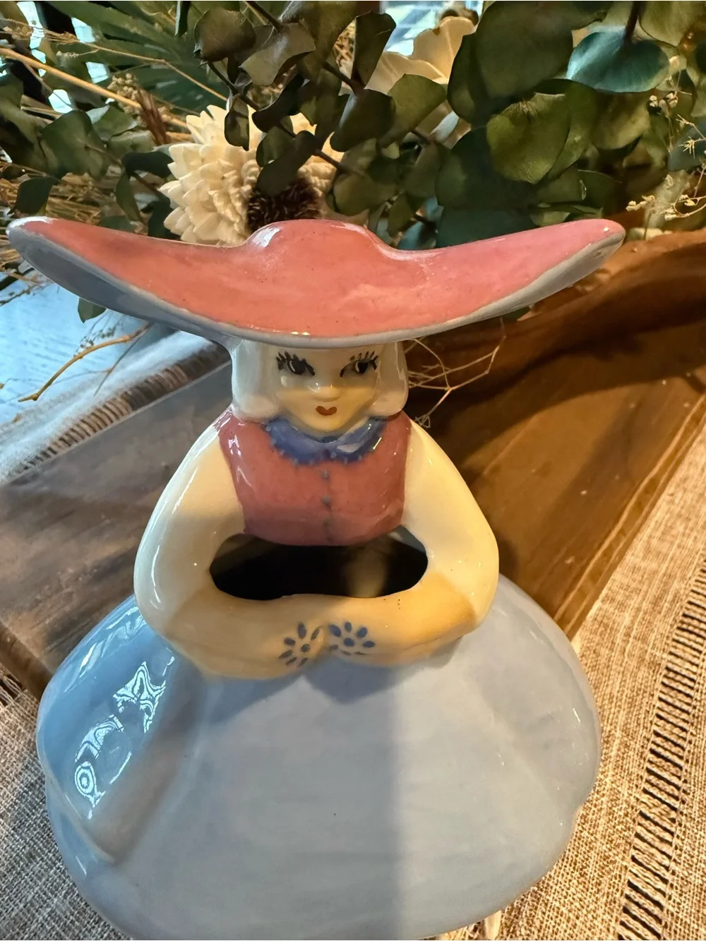 Vintage Dutch Girl Flower Bud Vase Goldammer California Pottery 6in Kitschy MCM